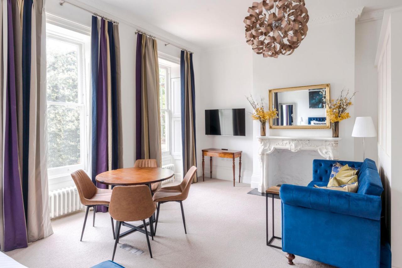 4 Berkeley Square I Your Apartment บริสตอล ภายนอก รูปภาพ