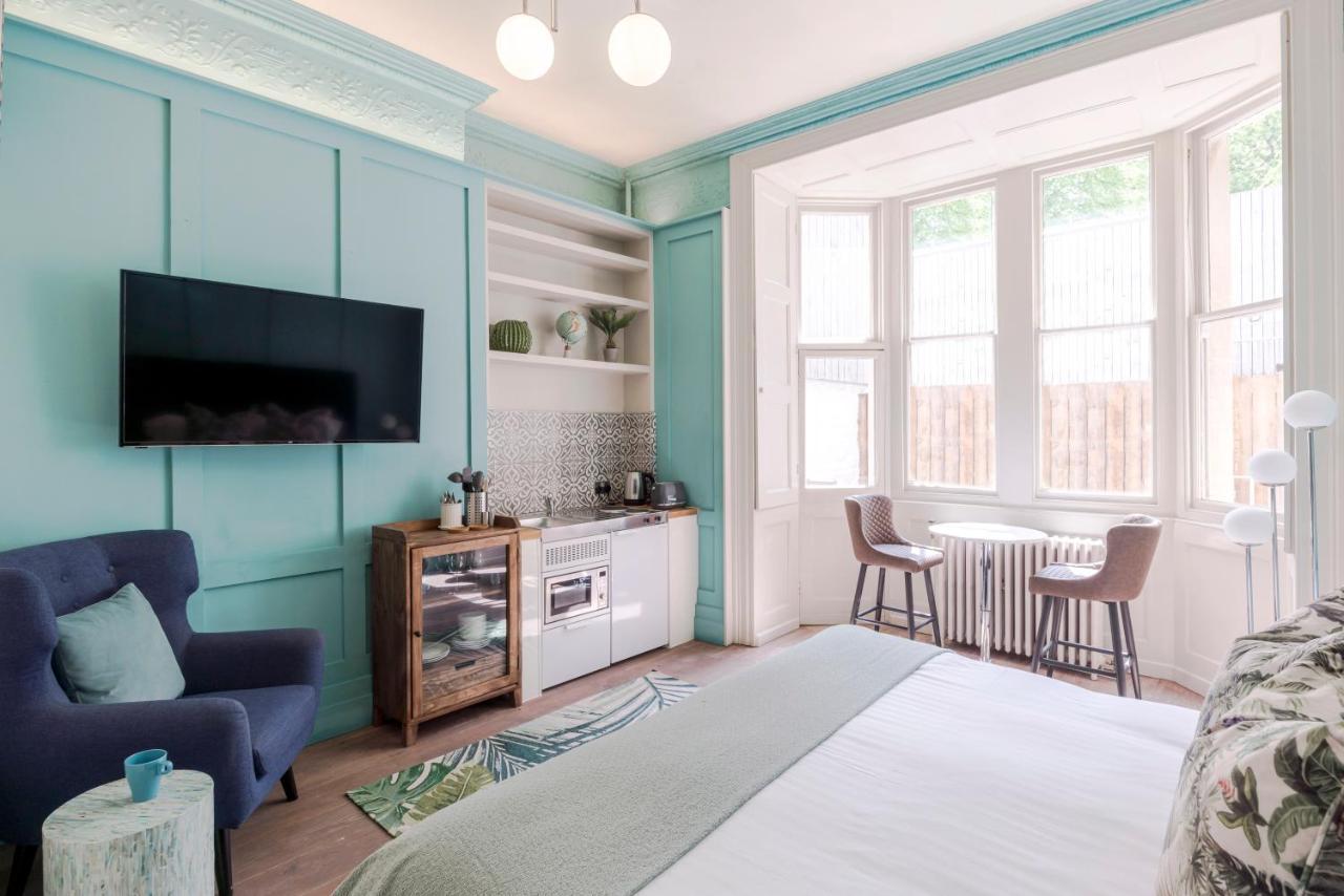 4 Berkeley Square I Your Apartment บริสตอล ภายนอก รูปภาพ