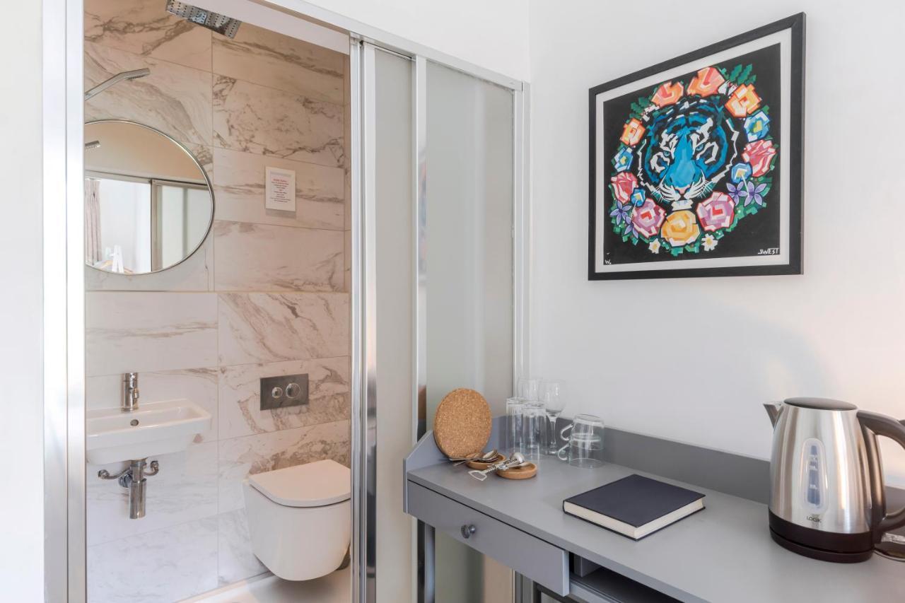 4 Berkeley Square I Your Apartment บริสตอล ภายนอก รูปภาพ